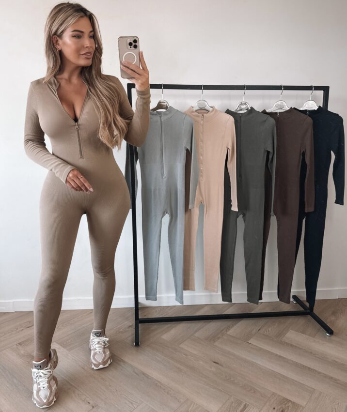 Ribbed shape jumpsuit - Camel
