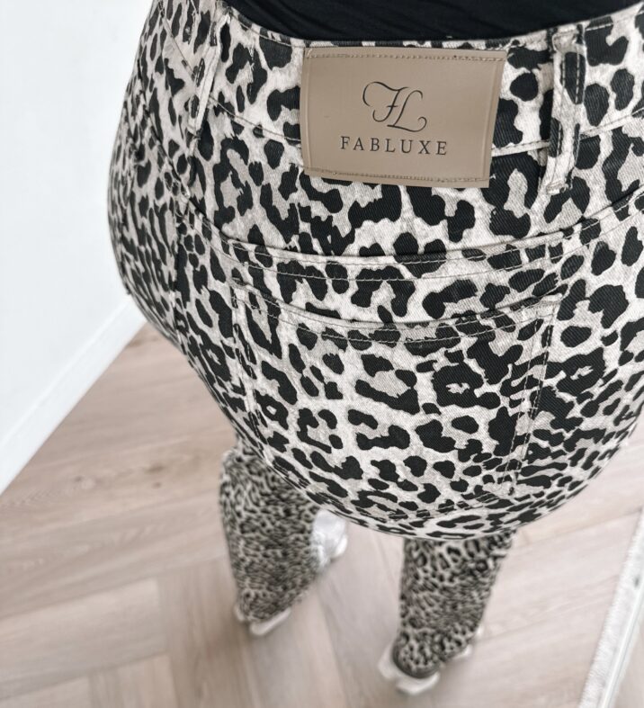 Leopard Jeans