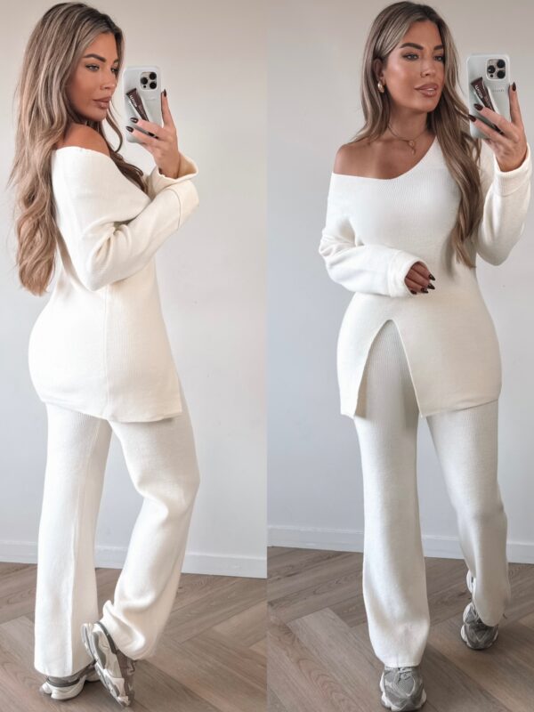 Knitted Flair Suit - Creme