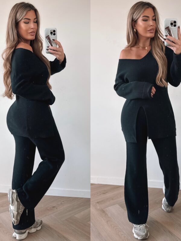 Knitted Flair Suit - Black