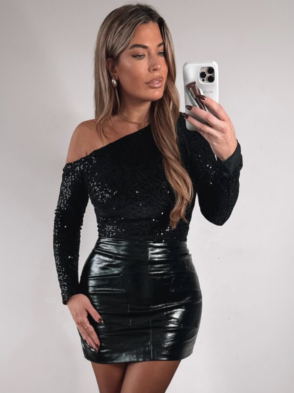 Sparkle Shoulder Top - Black