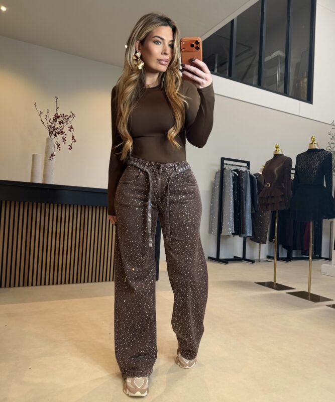 Diamond jeans with diamond belt - Choco