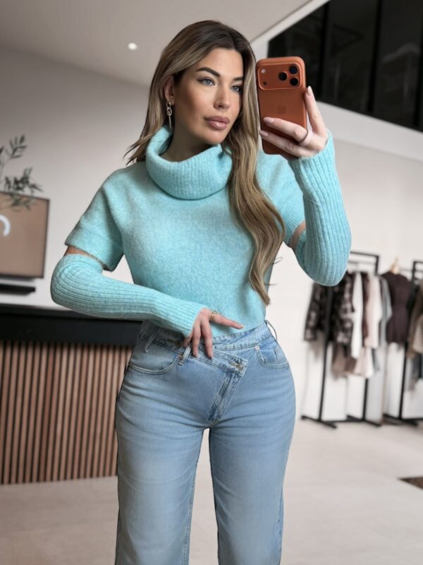 Knitted coll sleeve - Blue