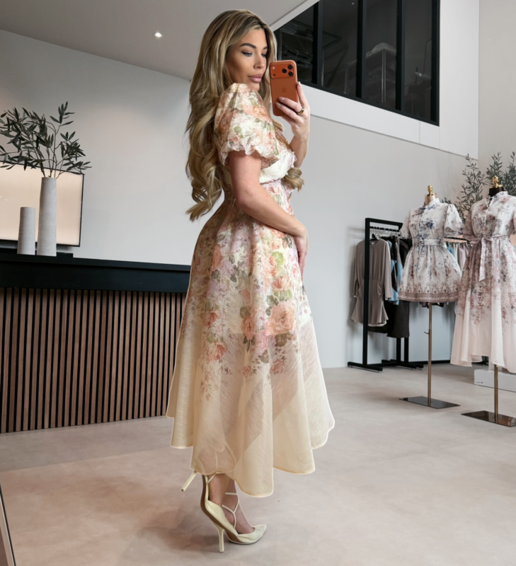 Florence maxi dress - Beige (Pre-Order zondag)