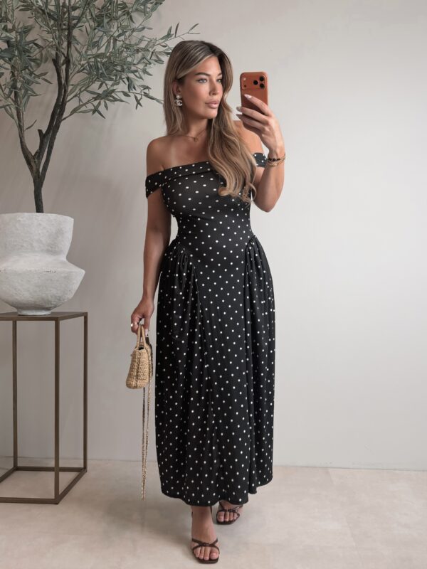 Offshoulder Dot dress - Black