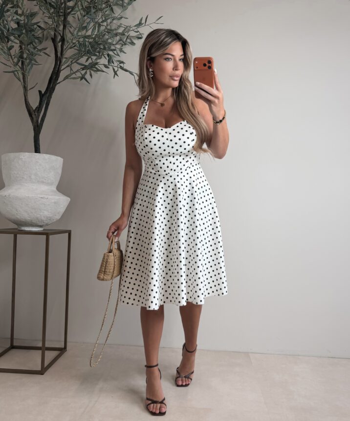 Halter Polkadot dress - White (PRE-ORDER ZONDAG)