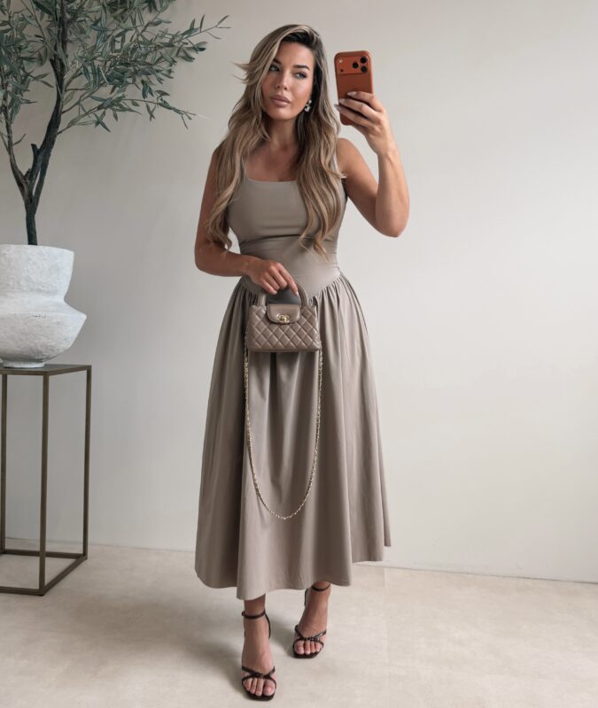 Singlet Open back dress - Taupe
