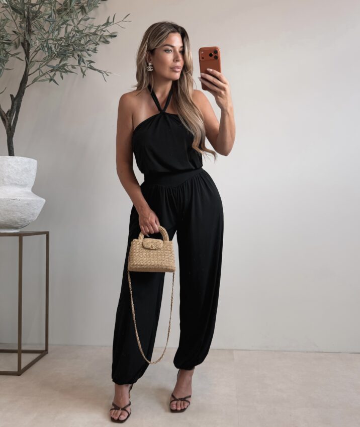 Halter soft jumpsuit - Black