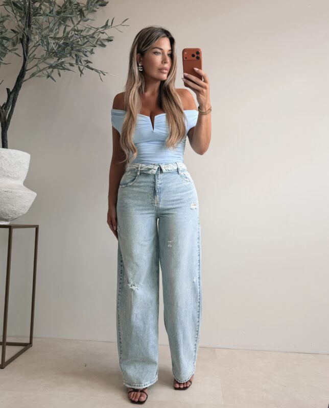 OffShoulder Smocked body - Blue