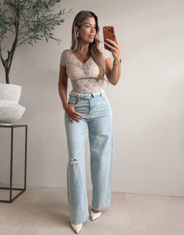 Lace Lynn Tshirt - Nude