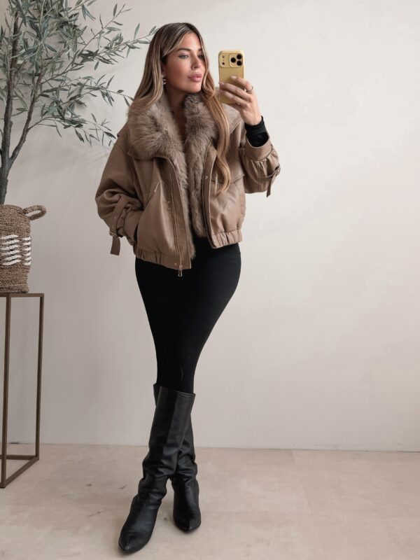 Oversized leather jacket with Faux fur - Taupe