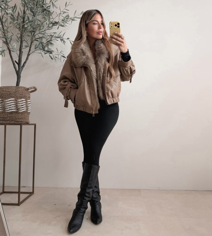 Oversized leather jacket with Faux fur - Taupe