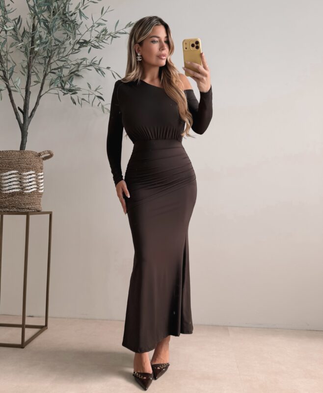 Julieta Snatched dress  - Choco