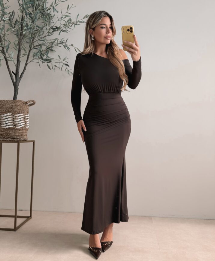Julieta Snatched dress  - Choco